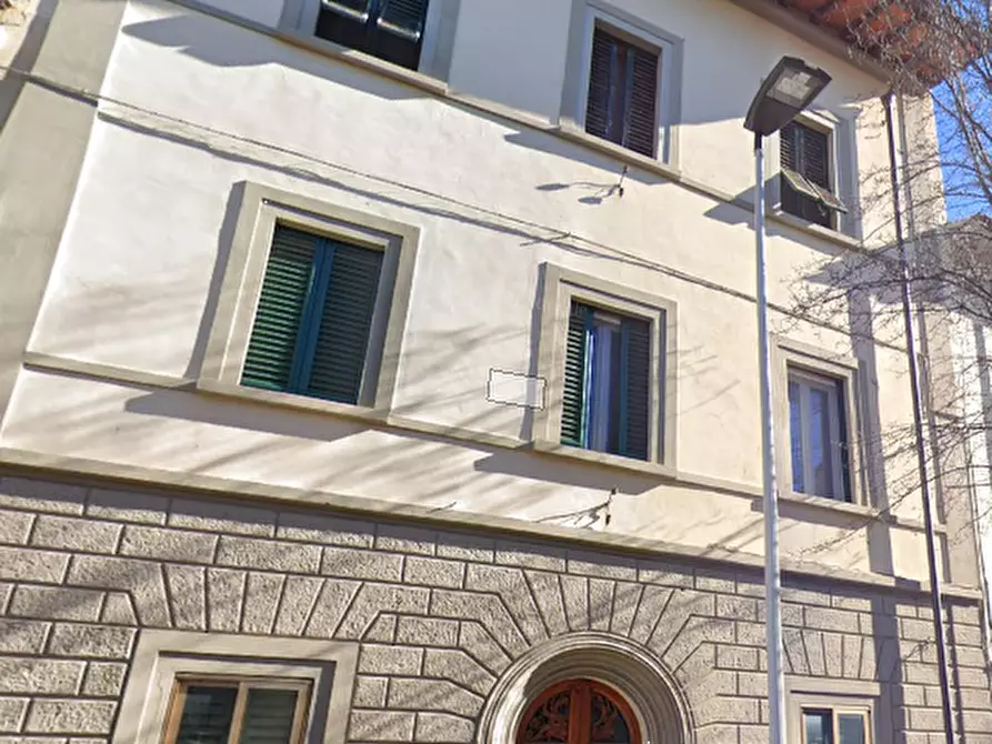 Immagine 1 di Casa bifamiliare in vendita  in Viale Corsica  a Firenze