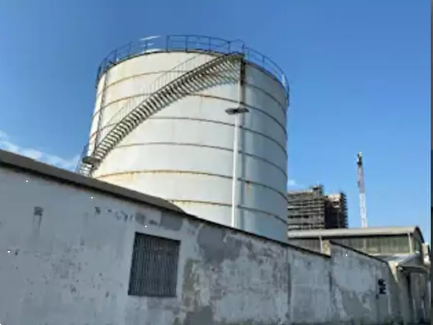 Immagine 1 di Capannone industriale in vendita  in Via Privata Bolivia a Milano