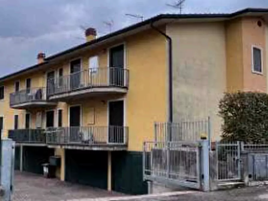 Immagine 1 di Appartamento in vendita  in via Tamagni a Monteforte D'alpone