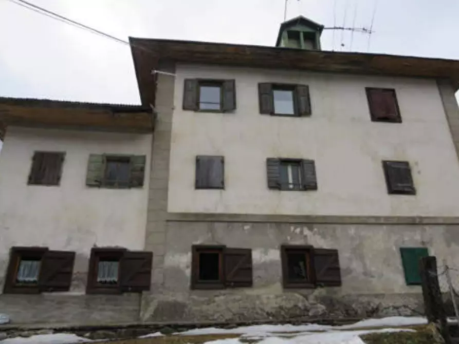 Immagine 1 di Casa indipendente in vendita  in Via Argentiera a San Pietro Di Cadore