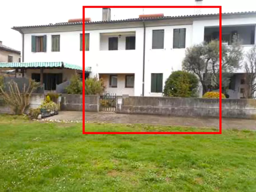 Immagine 1 di Porzione di casa in vendita  in Via Calmaor a San Vendemiano