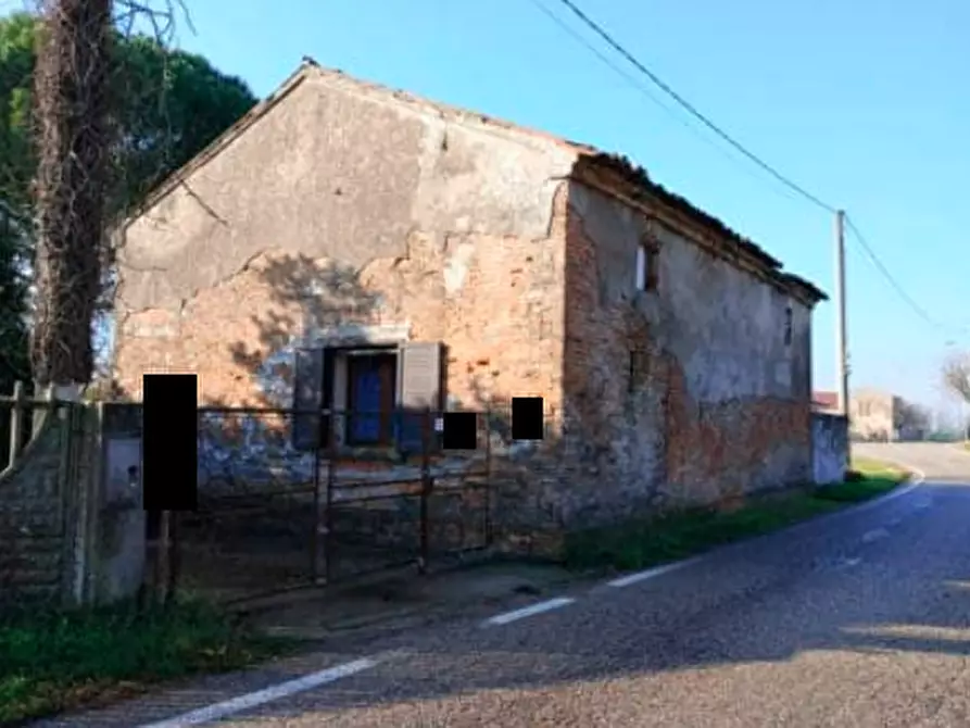 Immagine 1 di Casa indipendente in vendita  in Via Treponti Molinella a Lendinara