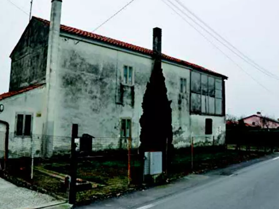 Immagine 1 di Casa indipendente in vendita  in Via Fontane a Boara Pisani