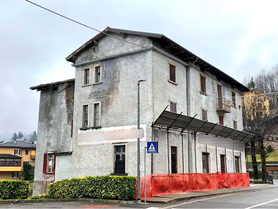 Immagine 1 di Hotel in vendita  in Via Carale a Santa Brigida