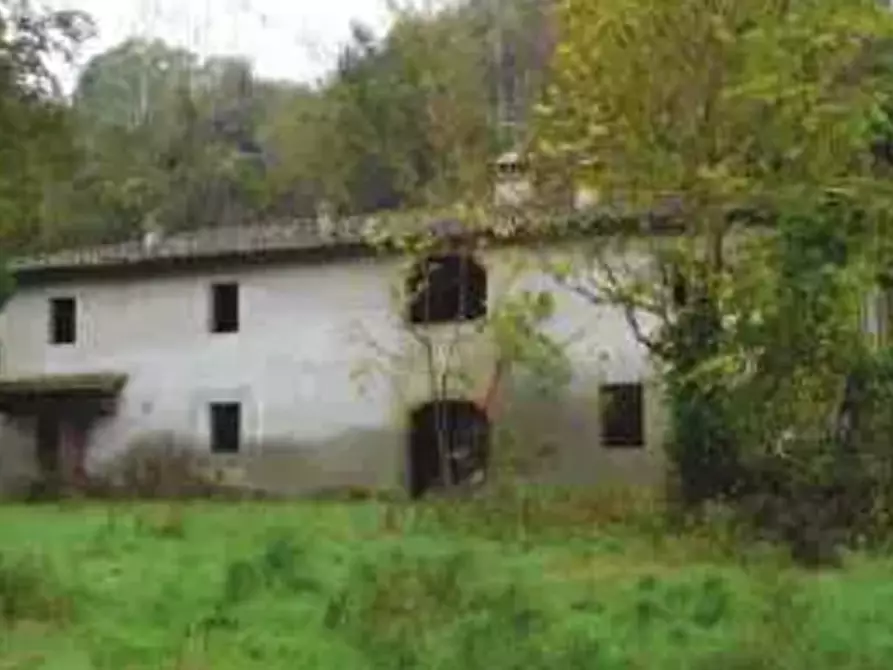 Immagine 1 di Rustico / casale in vendita  in Localita' Restone a Figline Valdarno