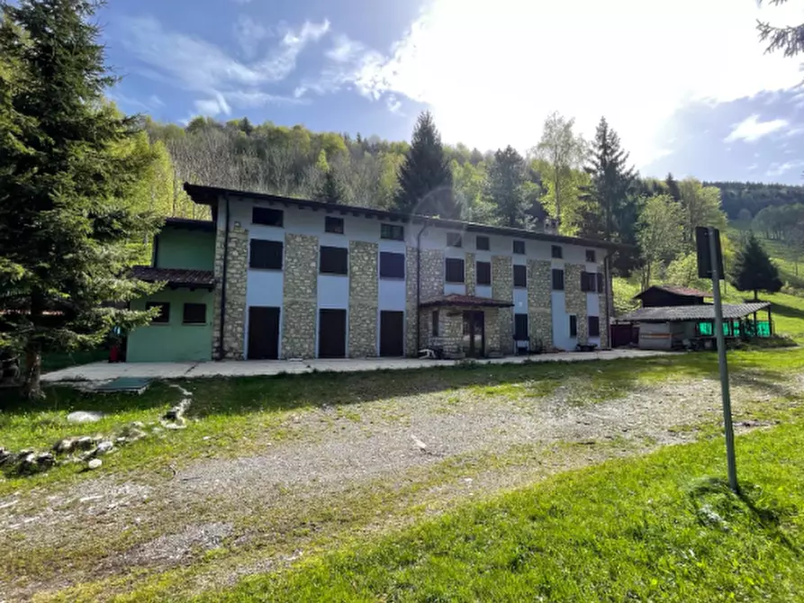 Immagine 1 di Baita in vendita  in Località Valpiana a Monasterolo Del Castello