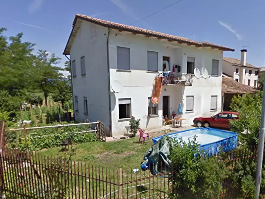 Immagine 1 di Casa indipendente in vendita  in via Cacciatora a Loria