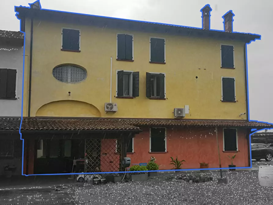 Immagine 1 di Villa in vendita  in Via Franchini a Bomporto