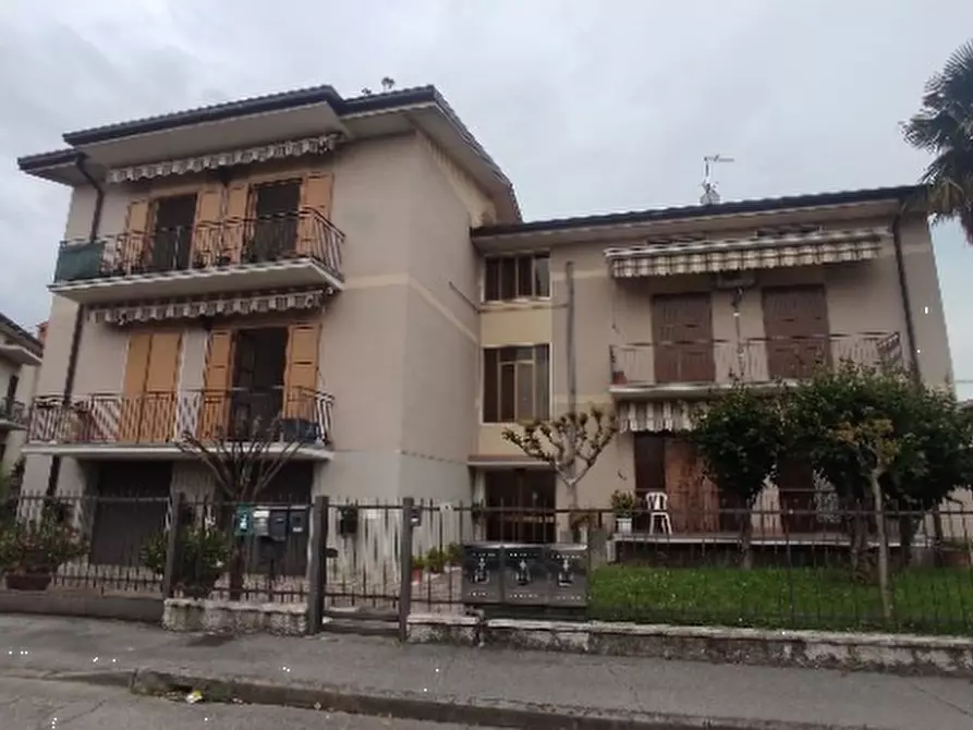 Immagine 1 di Appartamento in vendita  in via Garletto a Calcinate