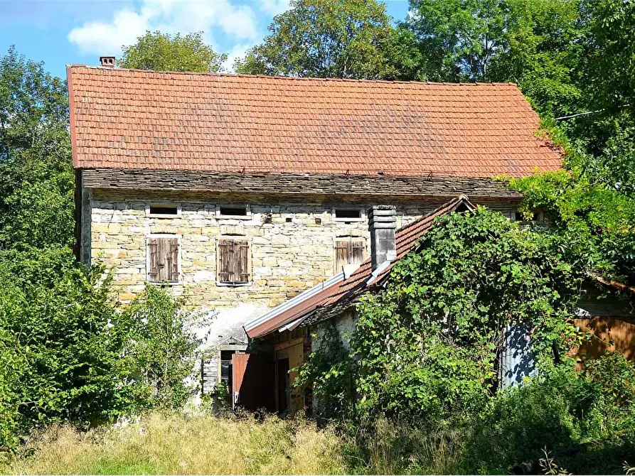 Immagine 5 di Rustico / casale in vendita  in Località Facchin a Alpago
