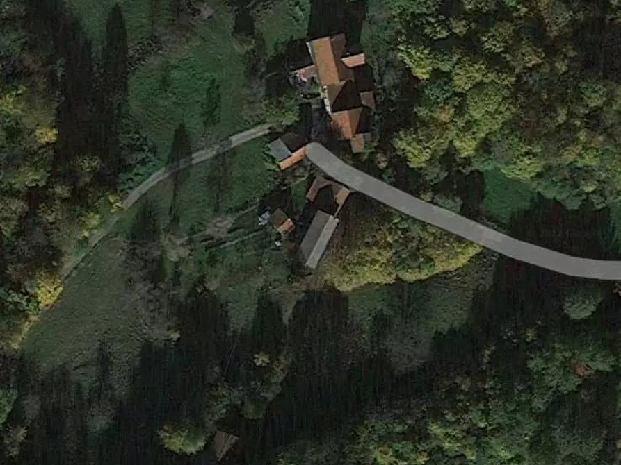 Immagine 21 di Rustico / casale in vendita  in Località Facchin a Alpago