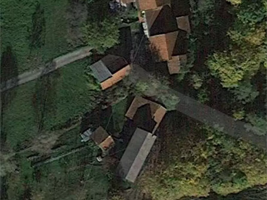 Immagine 22 di Rustico / casale in vendita  in Località Facchin a Alpago