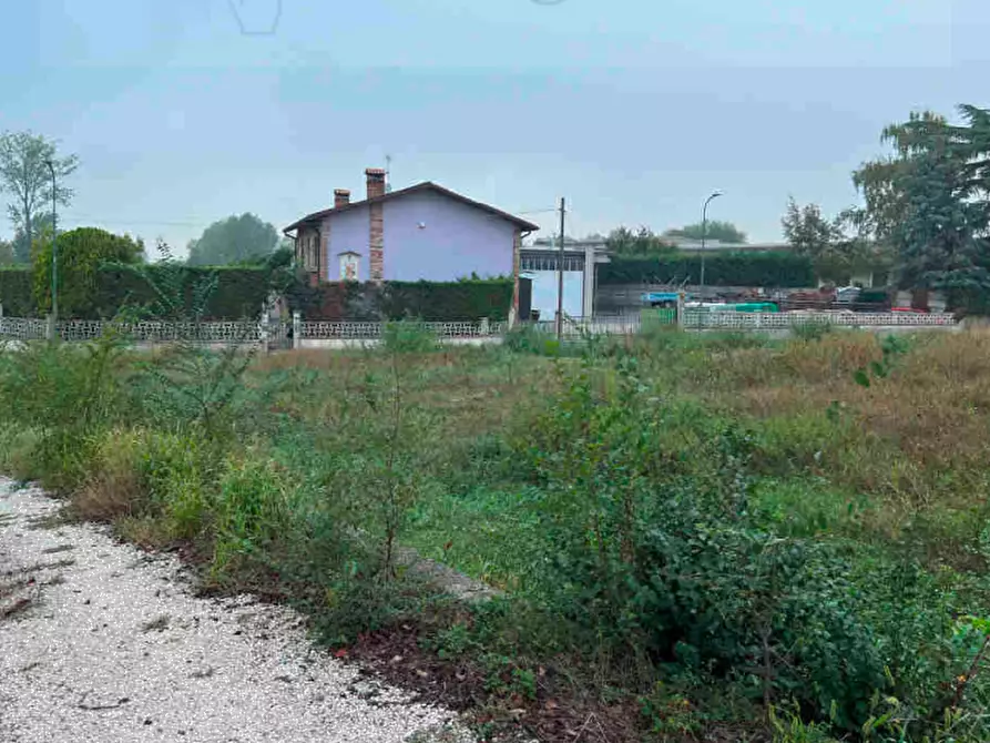 Immagine 1 di Terreno edificabile in vendita  in Strada Caleone a Fiesse