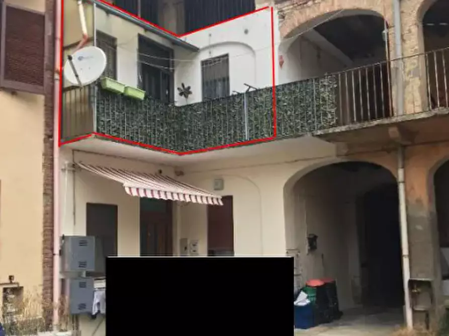 Immagine 1 di Porzione di casa in vendita  in Via della Pace a Cirimido