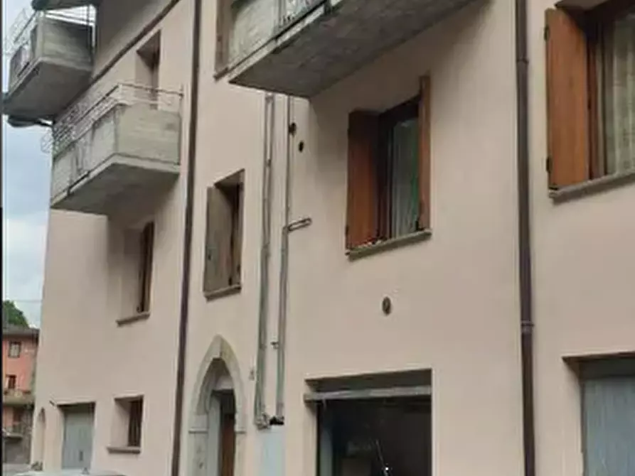 Immagine 1 di Appartamento in vendita  in Via XXIV Maggio a Piancogno