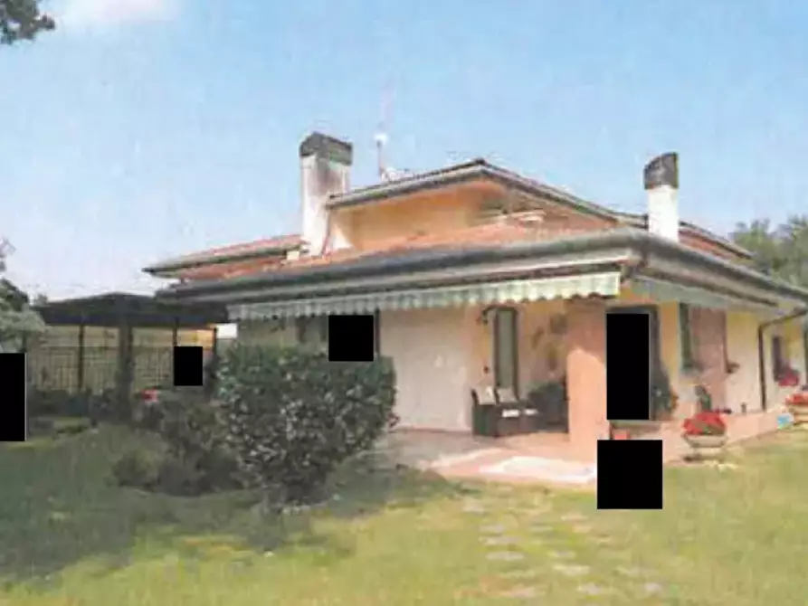 Immagine 1 di Villa in vendita  in Via Panigale a Campodarsego