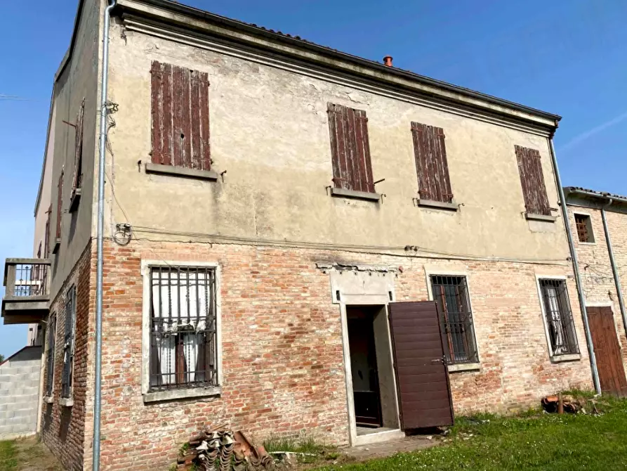 Immagine 1 di Casa indipendente in vendita  in Via Bardocchia  a Ferrara