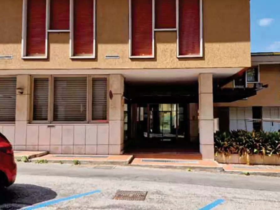 Immagine 1 di Hotel in vendita  in Viale Della Vittoria a Vittorio Veneto