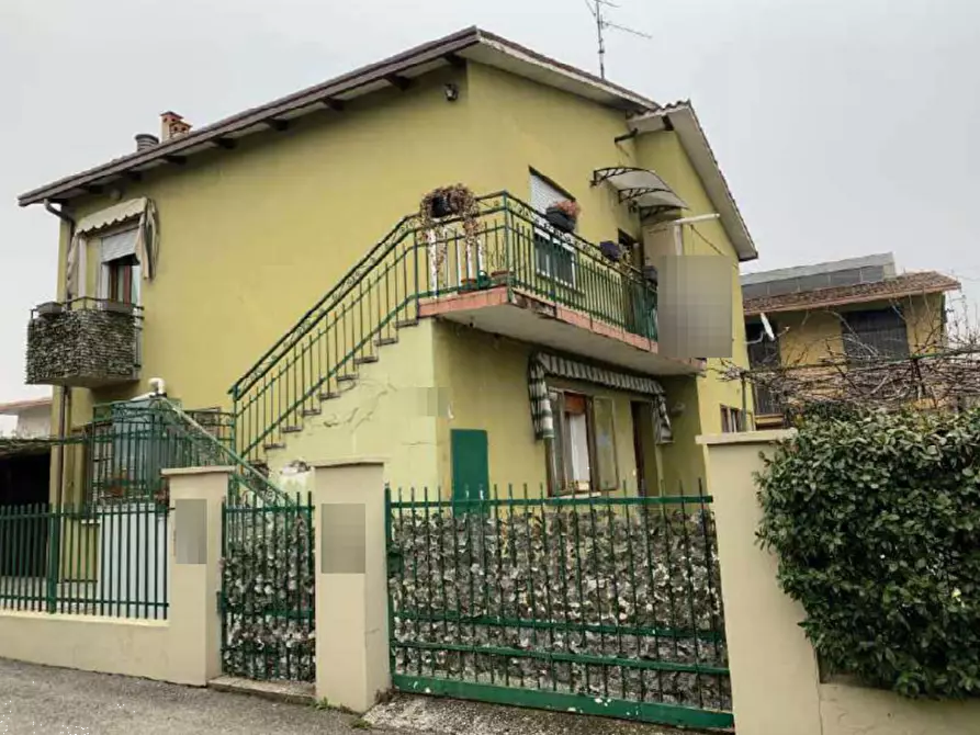 Immagine 1 di Porzione di casa in vendita  in Via Risorgimento a Selvazzano Dentro