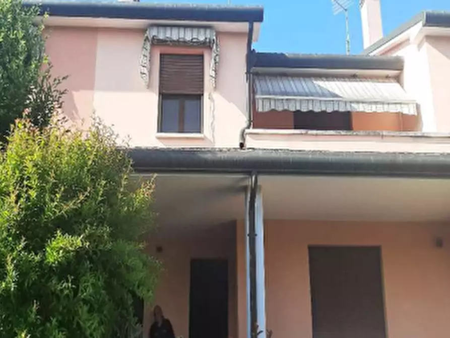 Immagine 1 di Porzione di casa in vendita  in Via Hermagor a Campodarsego