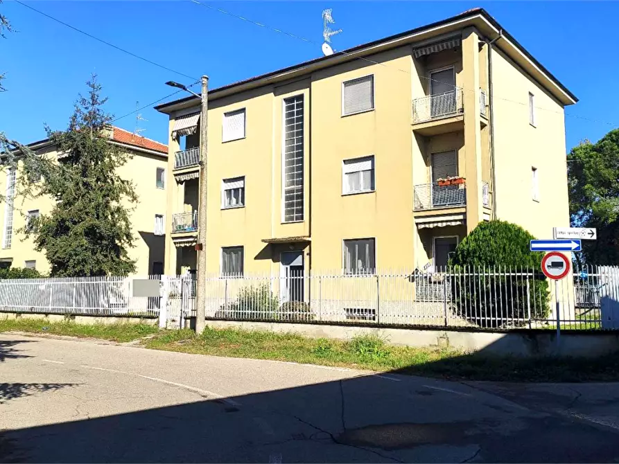 Immagine 1 di Appartamento in vendita  in Via Legnano a Inveruno