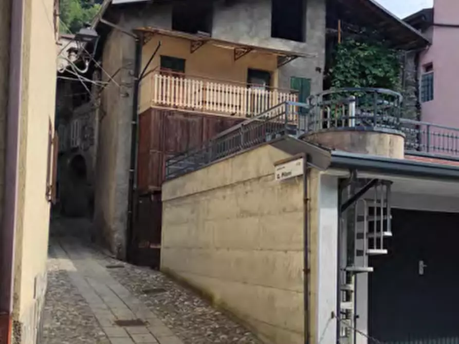 Immagine 1 di Porzione di casa in vendita  in Via Garibaldino Giovanni Piloni a Edolo