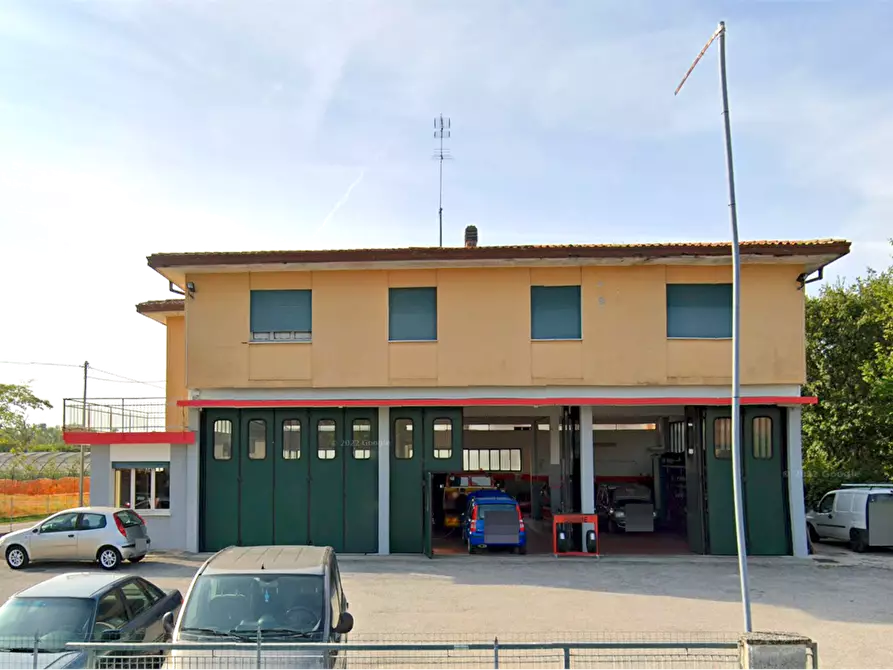 Immagine 1 di Laboratorio in vendita  in Via Romanziol a Noventa Di Piave