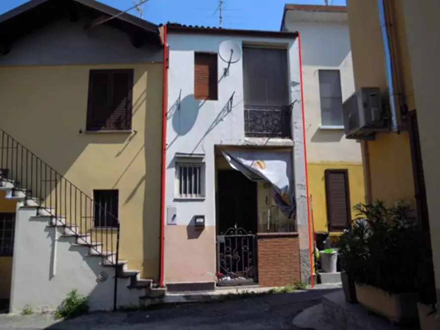 Immagine 1 di Porzione di casa in vendita  in Via Lodi a Canonica D'adda