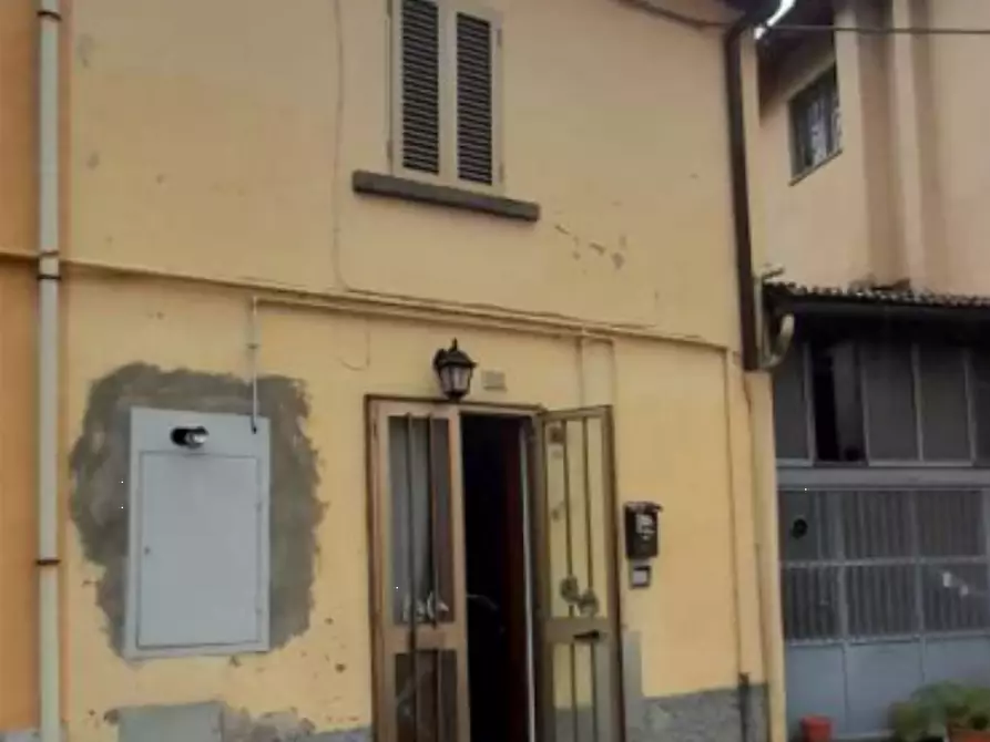 Immagine 1 di Porzione di casa in vendita  in Via Borgo di Casale a Prato