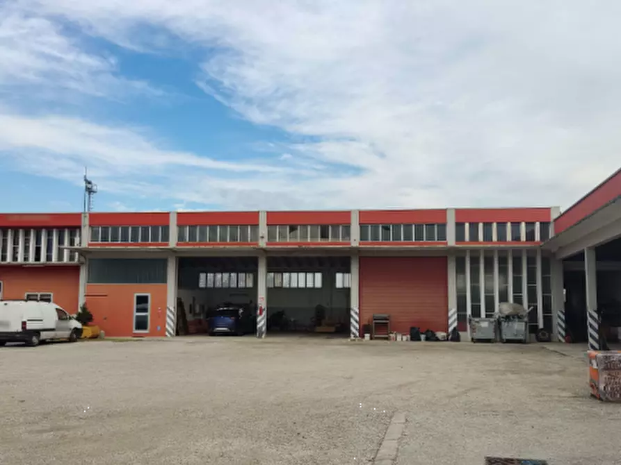 Immagine 1 di Capannone industriale in vendita  in Via Felettis a Gonars