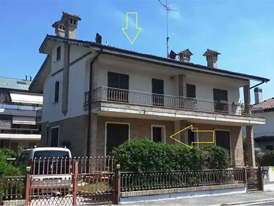 Immagine 1 di Porzione di casa in vendita  in Via Testi Rasponi a Ravenna