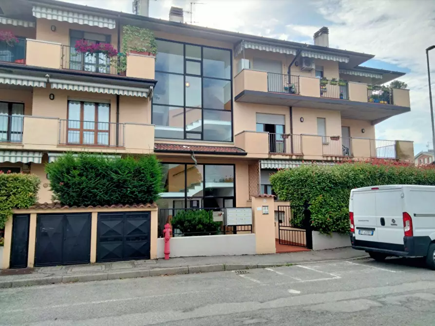 Immagine 1 di Appartamento in vendita  in Via Privata Soltarica a Treviglio