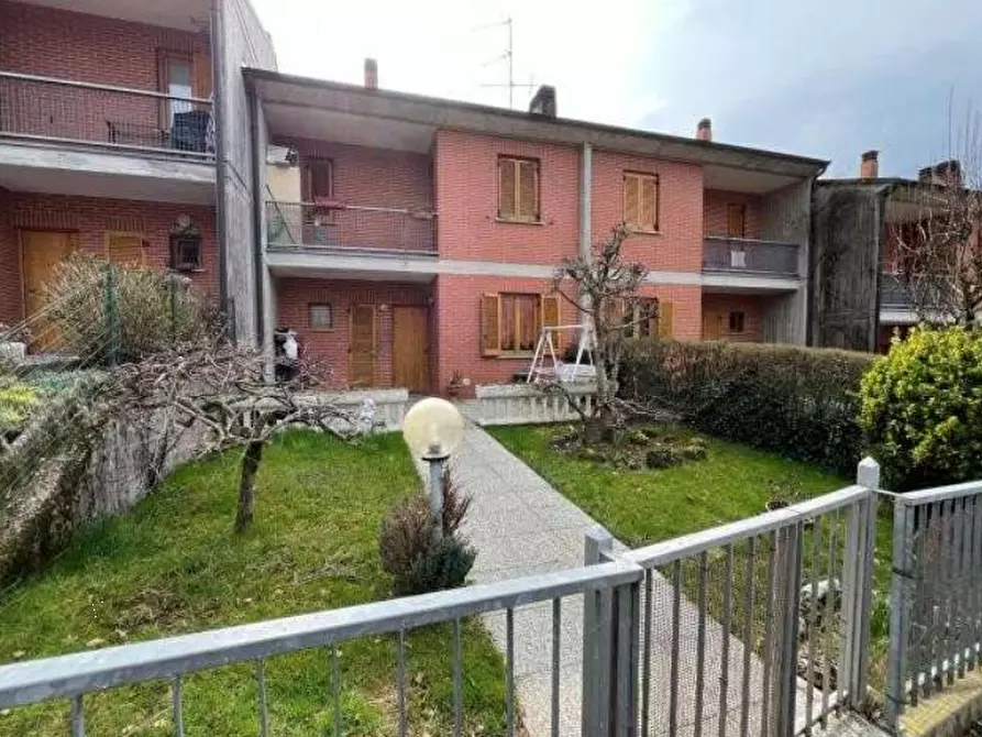 Immagine 1 di Porzione di casa in vendita  in Via Piazzo a San Giovanni Bianco