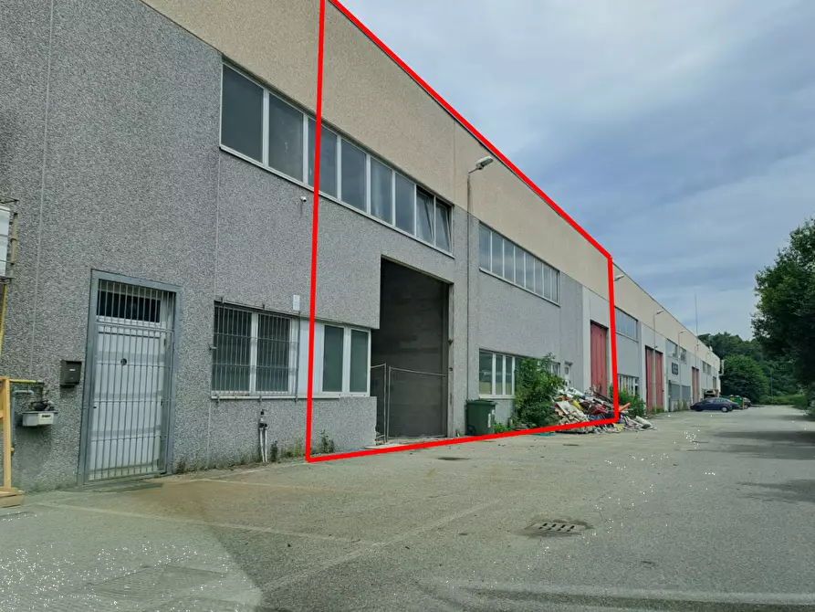 Immagine 1 di Capannone industriale in vendita  in Via Privata Federico De Roberto a Abbiategrasso