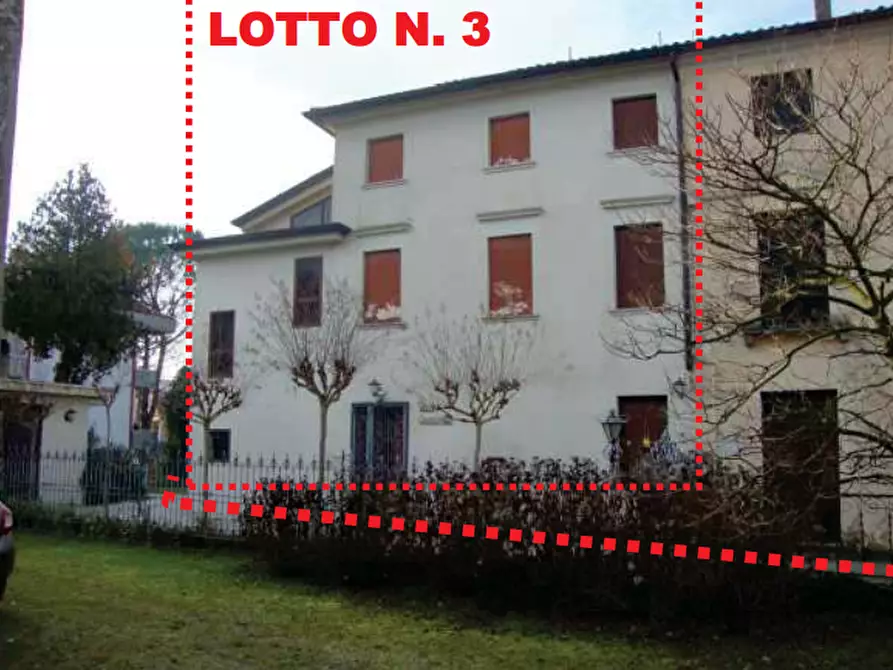 Immagine 1 di Porzione di casa in vendita  in Via Fontane a Villorba