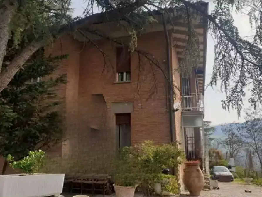 Immagine 1 di Villa in vendita  in Via Fratelli dall’Olio a Pianoro