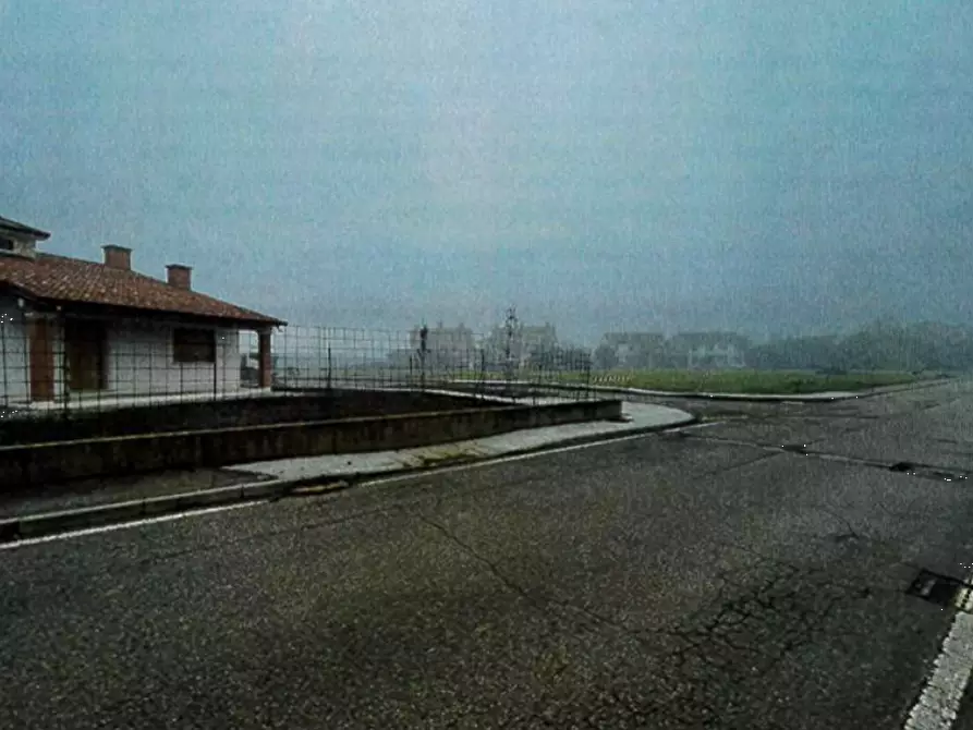 Immagine 1 di Terreno edificabile in vendita  in Via Gianeselle a Poiana Maggiore