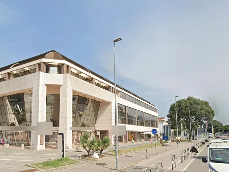Immagine 7 di Magazzino in vendita  in Via Tommaseo a Padova