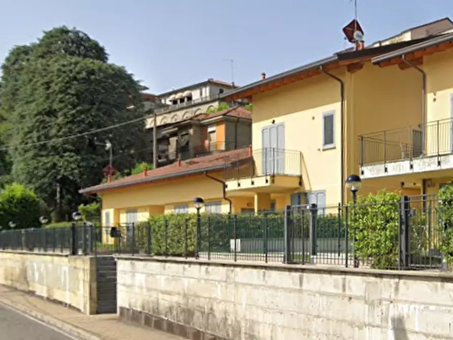Immagine 11 di Appartamento in vendita  in Via Cesare Battisti a Lambrugo