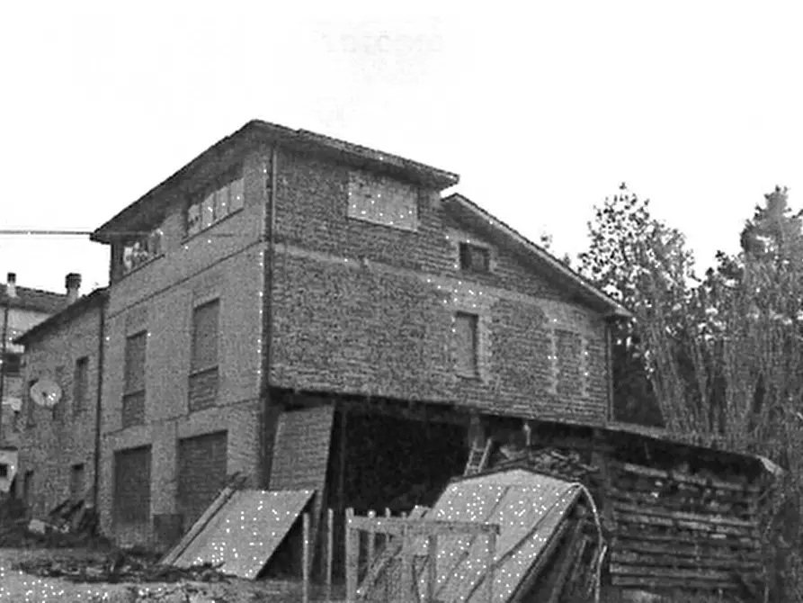 Immagine 1 di Appartamento in vendita  in Localita' Villa Casa Tasso a Amandola
