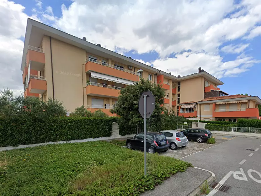 Immagine 15 di Appartamento in vendita  in Via Pier Vittorio Tondelli a Rimini