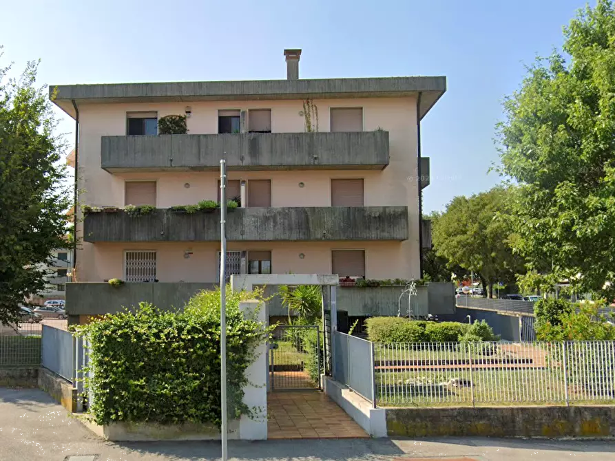 Immagine 1 di Magazzino in vendita  in Via Verona a Albignasego