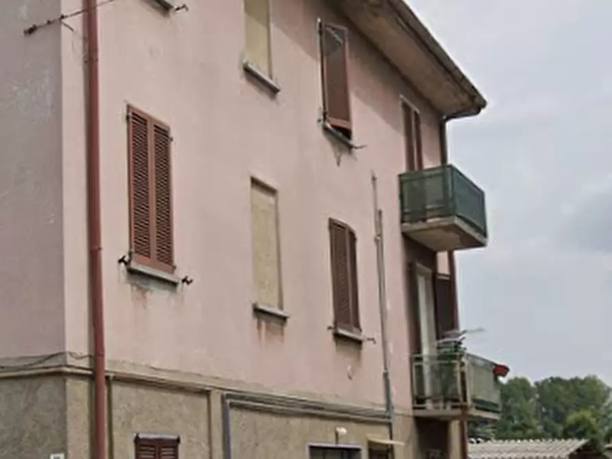 Immagine 3 di Appartamento in vendita  in Via Per Bulgarograsso a Lurate Caccivio