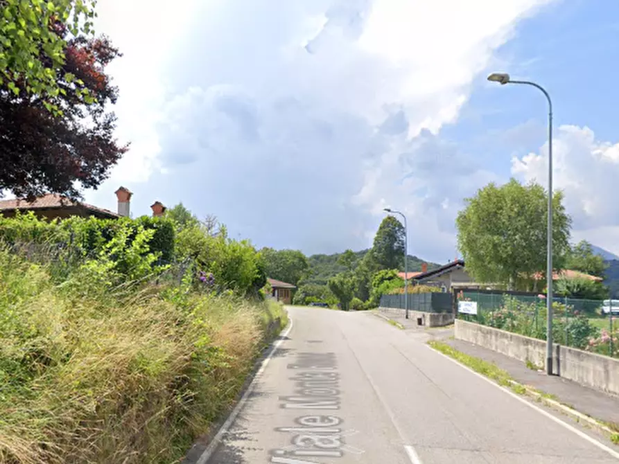 Immagine 15 di Villa in vendita  in Viale Monte Rosa a Brinzio