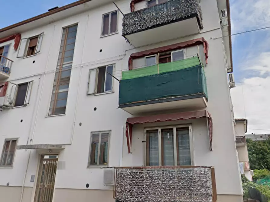 Immagine 3 di Appartamento in vendita  in Via Monte Ortigara a Montecchio Maggiore