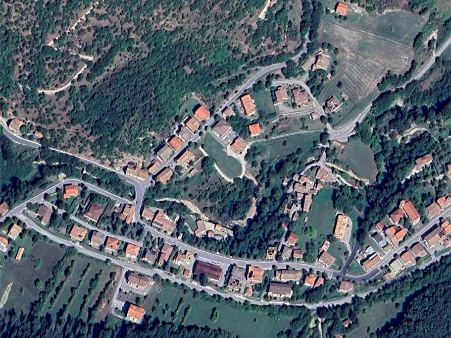 Immagine 6 di Appartamento in vendita  in Via Ballano a Frontone