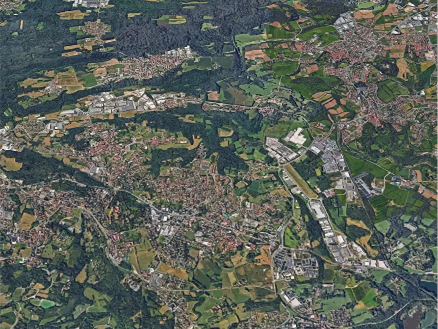 Immagine 15 di Appartamento in vendita  in Via Bettolino a Lurago D'erba
