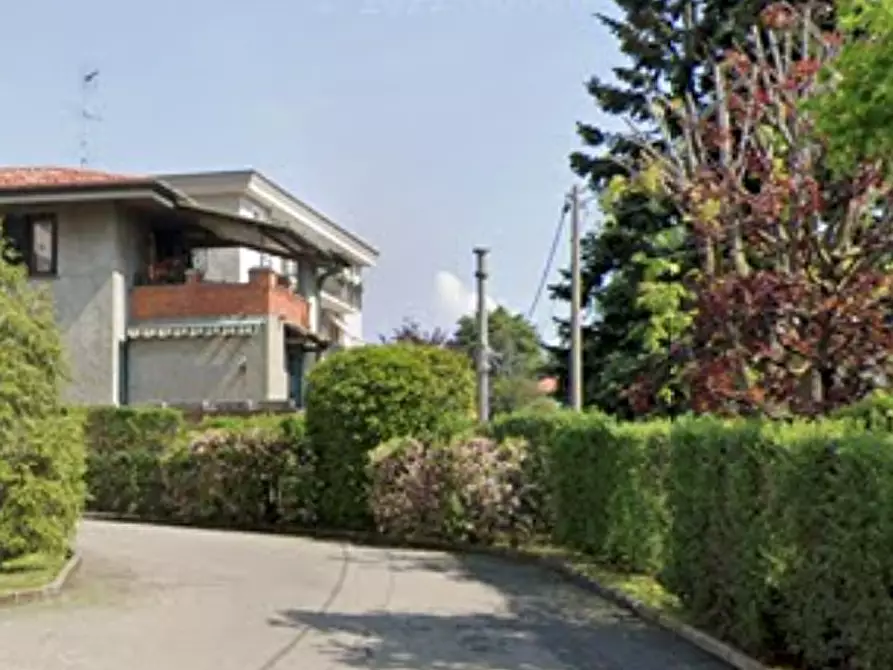 Immagine 16 di Appartamento in vendita  in Via Bettolino a Lurago D'erba