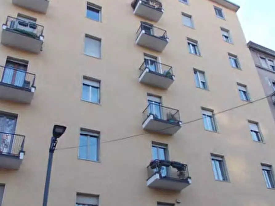 Immagine 1 di Appartamento in vendita  in Corso Sempione a Milano