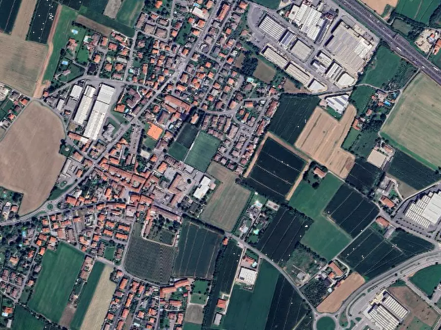 terreno edificabile in vendita a Palazzolo sull'Oglio